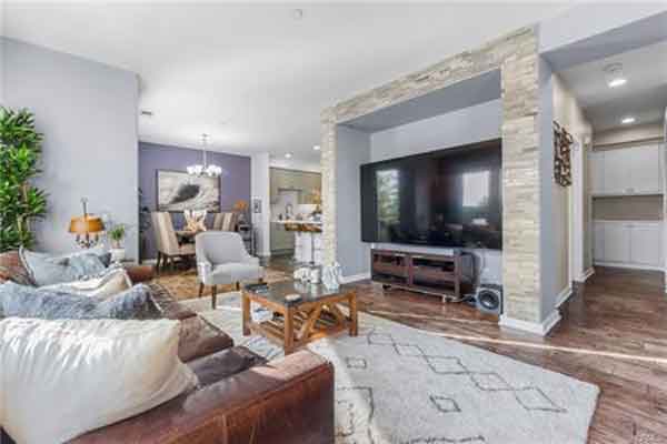 5410 149th Pl #11 Hawthorne