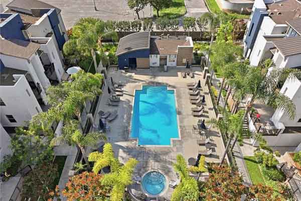 Fusion South Bay community pool and spa